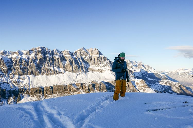 Vortrag über Lawinenkunde und Wildschutz